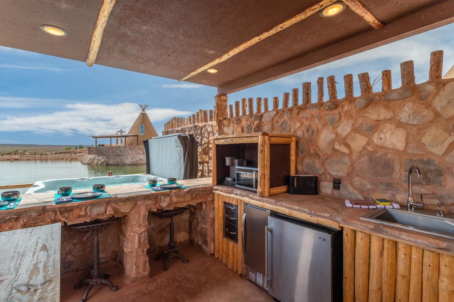 Zion White Bison Glamping & Rv Resort Virgin Exterior photo
