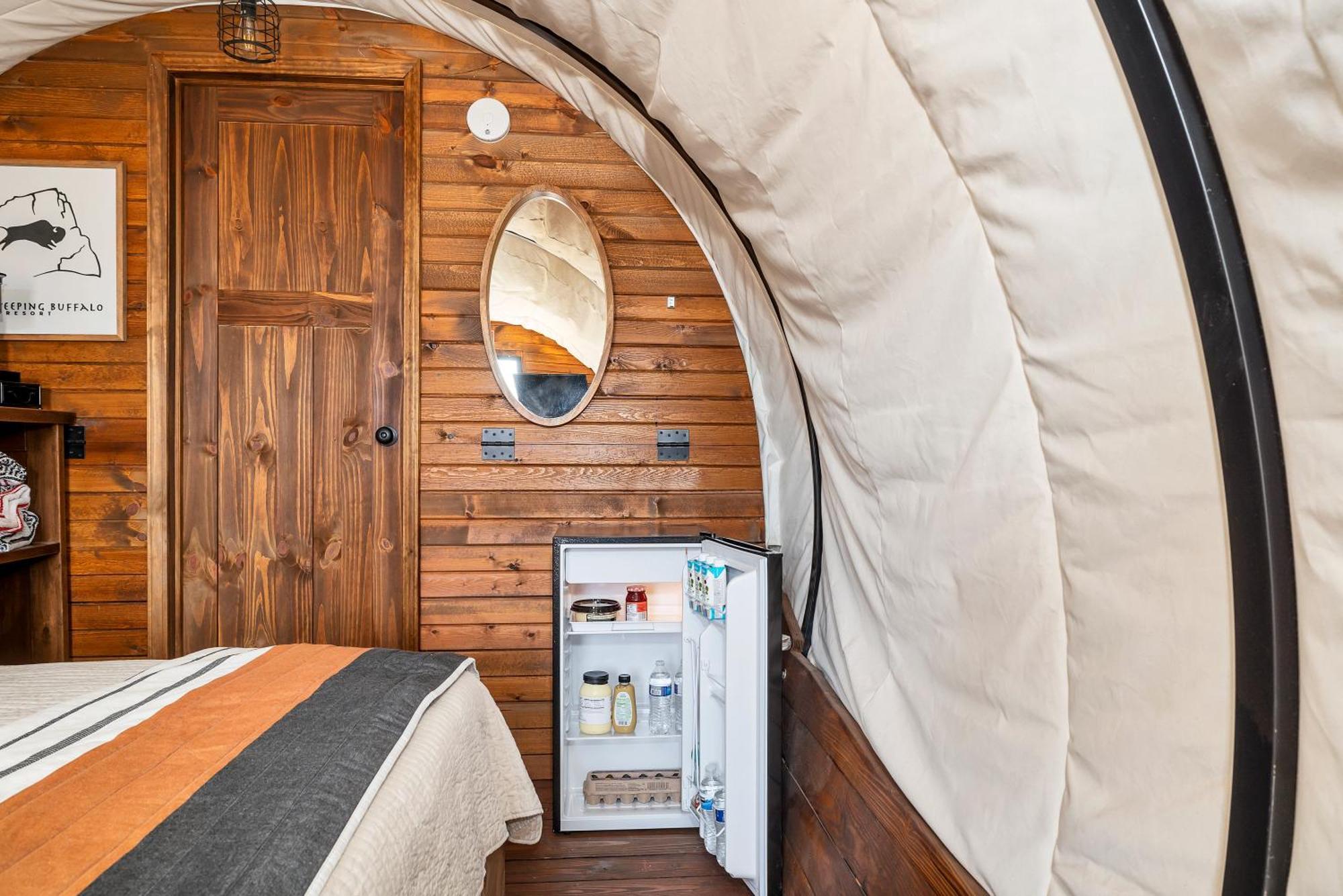 Zion White Bison Glamping & Rv Resort Virgin Room photo